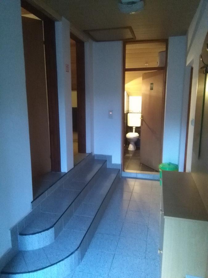 באניה לוקה Hostel Topic מראה חיצוני תמונה